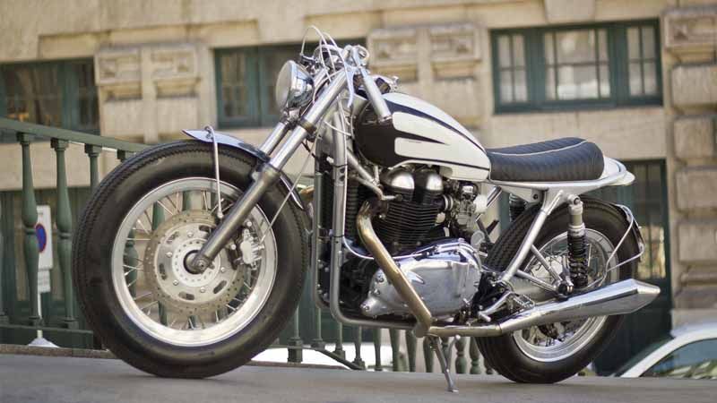 TriumphHotrod011 cr 1600x900