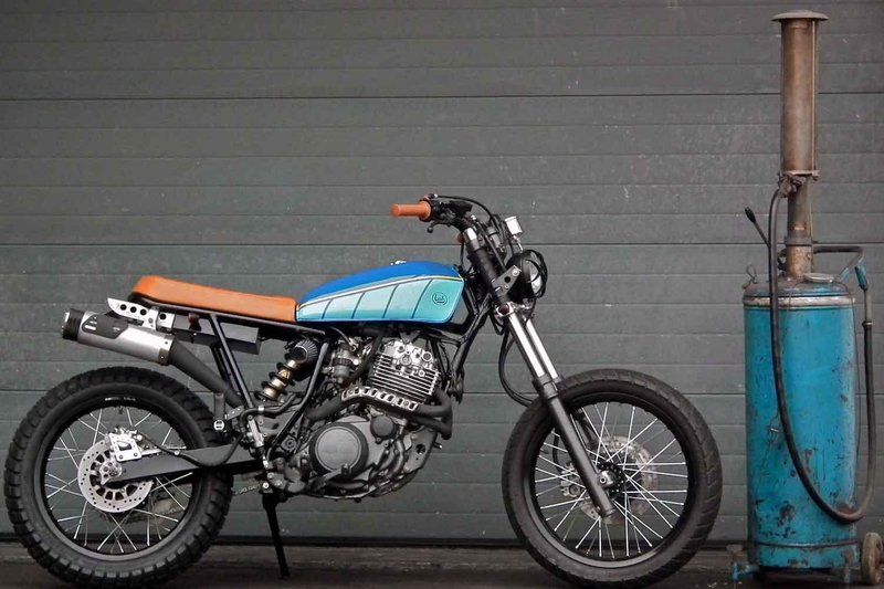 lab 32 yamaha xt600 scrambler