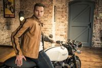 Ndp_Triumph_thruxtonizate_17-6