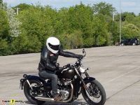 TriumphBobber_01