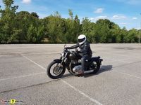 TriumphBobber_09