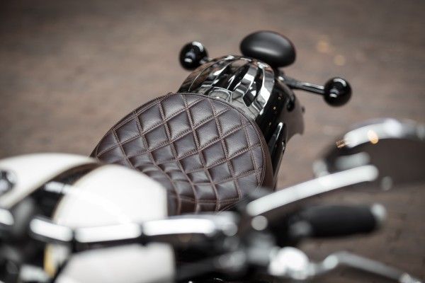 Speedmaster Quilted Seat