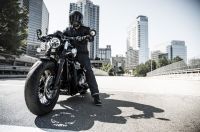Bobber_Black_Riding