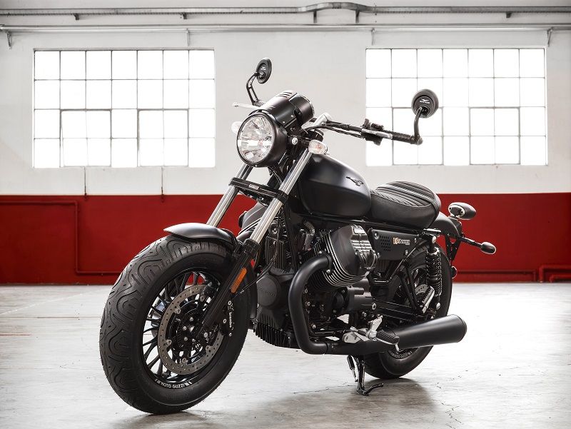 02 Moto Guzzi V9 Bobber Open House