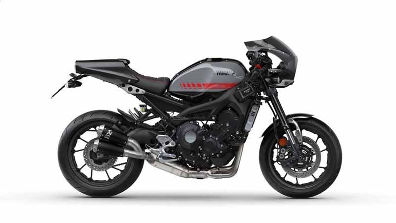 2017 Yamaha XSR900 Abarth EU Nimbus Grey Studio 002