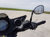 MotoGuzziMGX21_10