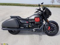 MotoGuzziMGX21_25