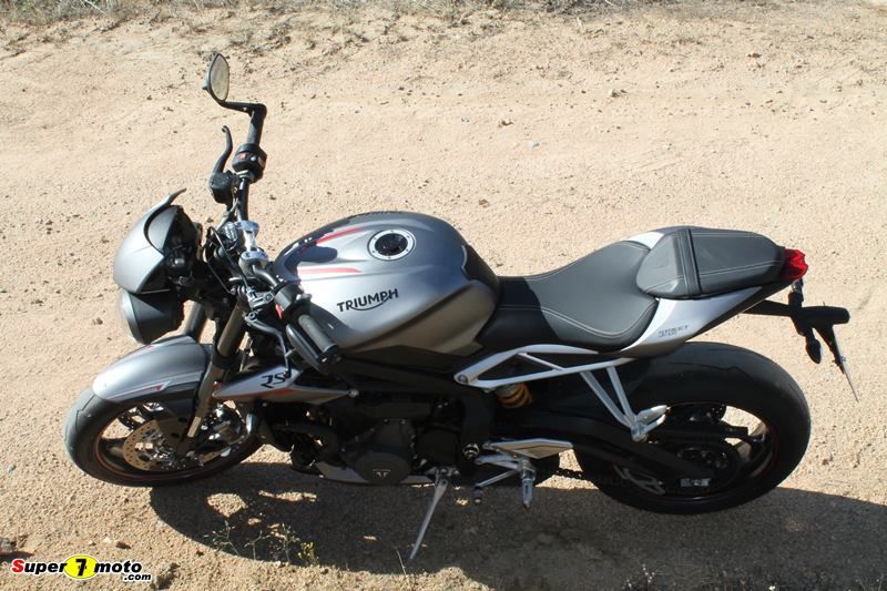 TriumphStreetTriple765RS 27