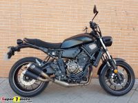 XSR700-17