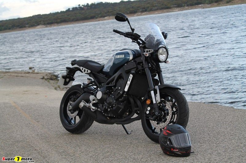 YamahaXSR900 05