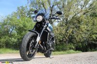 YamahaXSR900_40