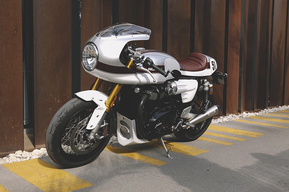 thruxton 1200 r julina tamarit16 min