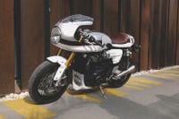 thruxton_1200_r-julina-tamarit16-min