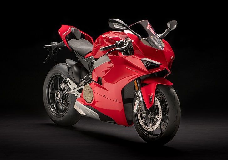 Panigale V4 MY18 Red 01 Slider Gallery 906x510