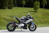 P90305667_highRes_bmw-motorrad-concept-1