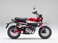 2018Monkey-PearlNebulaRed-RossWhite2