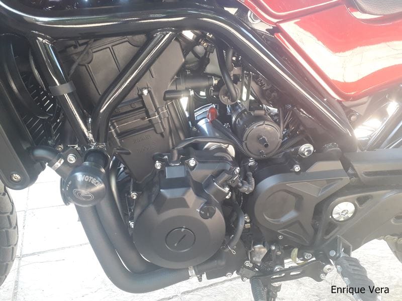 Benelli Leoncino 500 19