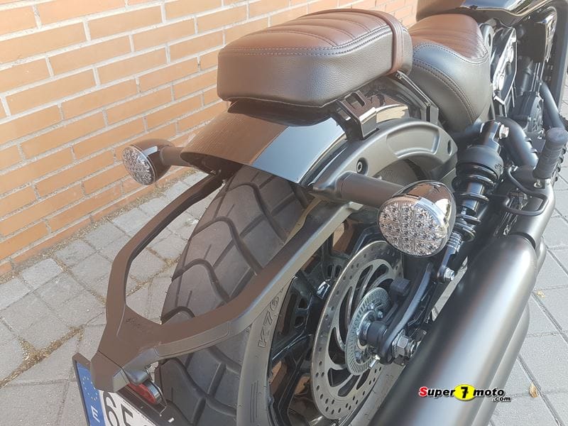 Indian Scout Bobber 21