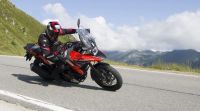 DL1050RQ_RCM0_Action_84