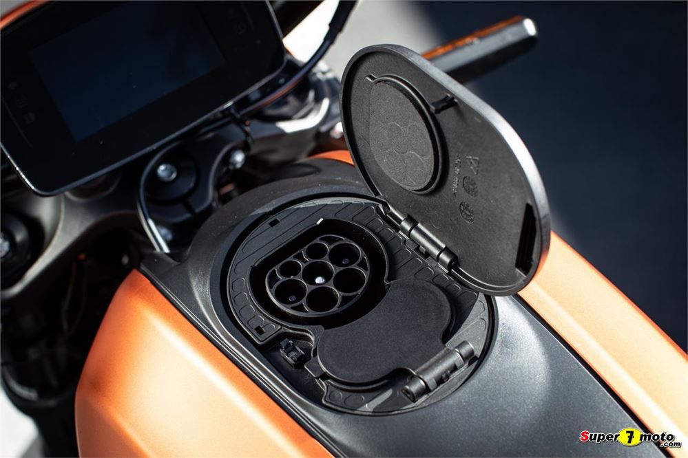 Harley Davidson LiveWire 18