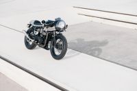 bonneville-blindburn-tamarit-slider-02_04-min-1-