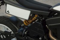 Bott_XR1_Carbono_Blanco_10