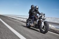 Ndp_Triumph_ROCKET3Precio_03
