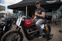 NDP_TRIUMPH_TFC_40_Carl_Fogarty_DirtQuake_2017_Pre-race