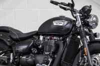 NDP_TRIUMPH_TFC_40_Luke_Evans_Speedmaster_Detail