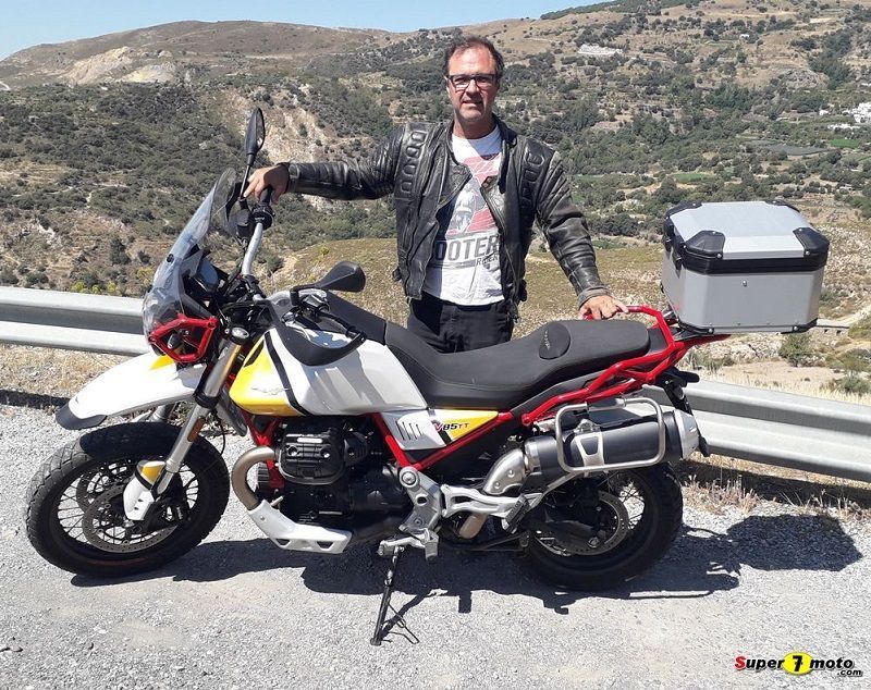 Guzzi V85TT Enrique Vera 2