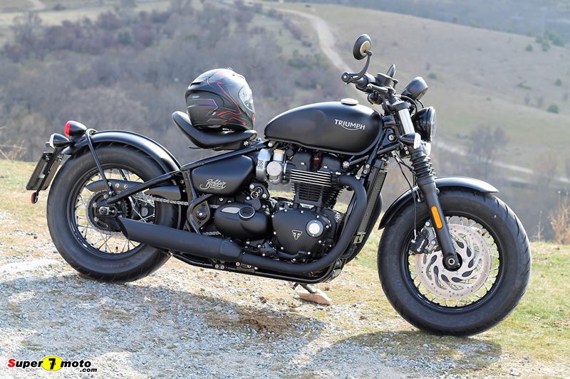 TriumphBobberBlack 54