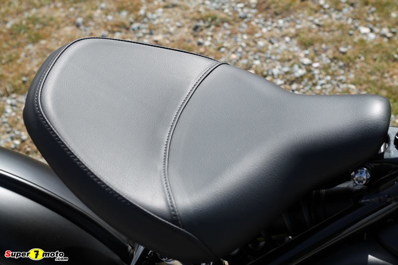 TriumphBobberBlack 85