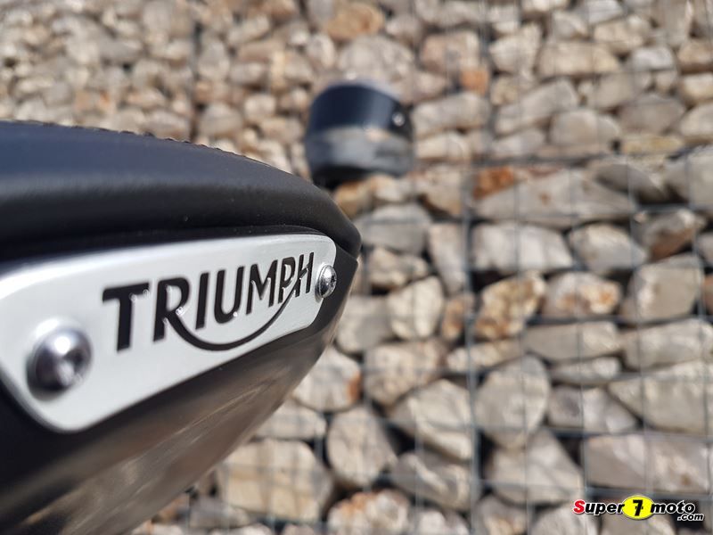 Triumph Bobber Black 26