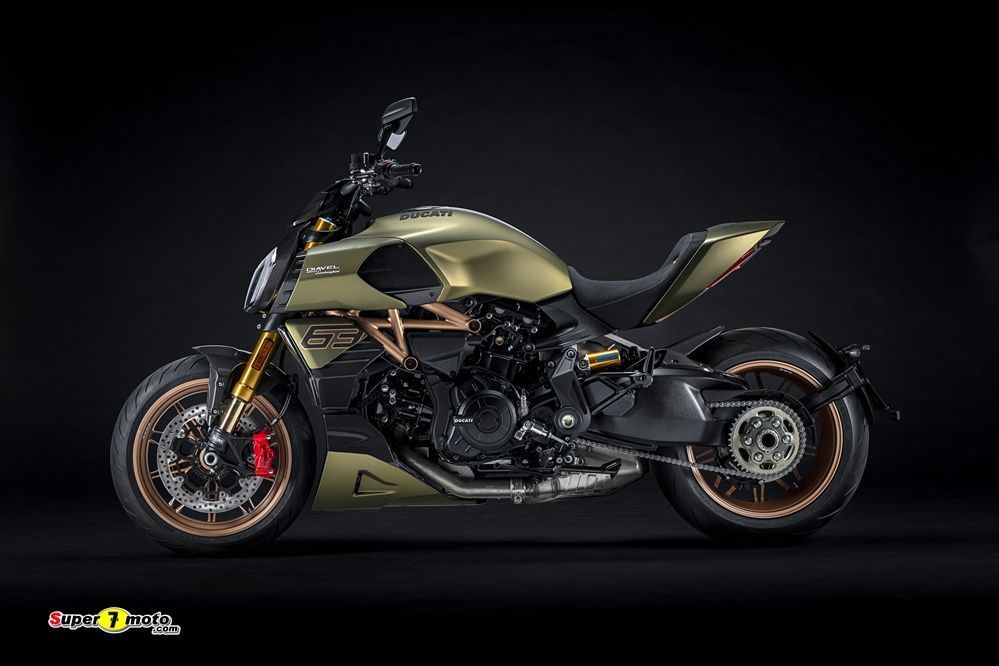 DUCATI DIAVEL 1260 LAMBORGHINI 03 UC213095 Mid