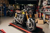 Ndp_Triumph_Garage_Icon2020_Madrid_07