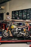Ndp_Triumph_Garage_Icon2020_Madrid_10