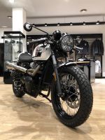 Ndp_Triumph_Garage_Icon2020_Valencia_03