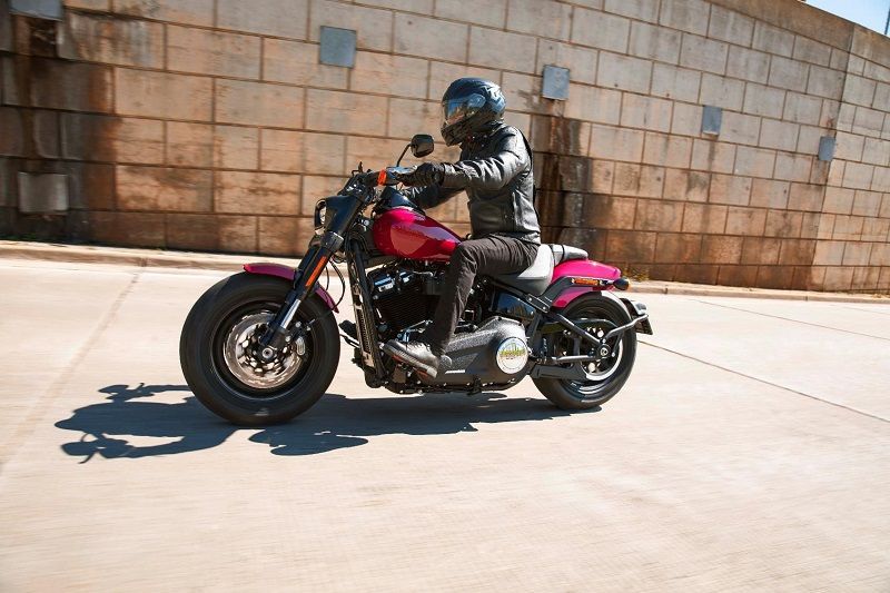 201209 HD MY21 FXFBS HDI 2 Riding