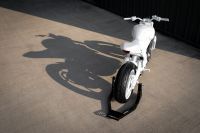 TRIUMPH_TRIDENT_GE_HR-4956