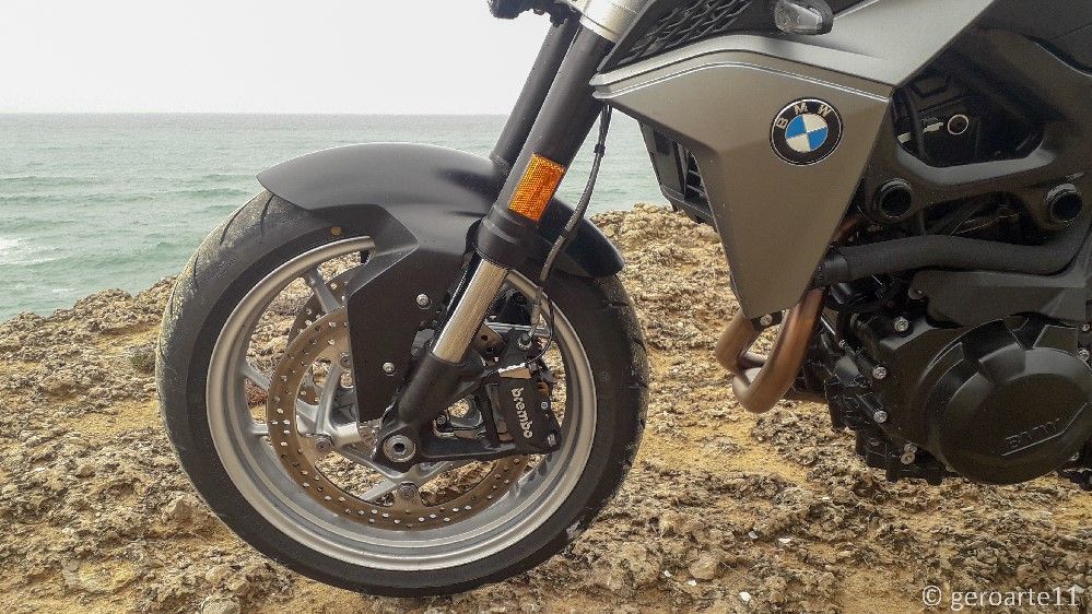 BMW F900R 23