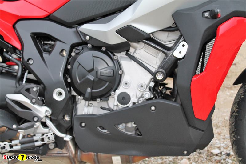 BMWS1000XR 13