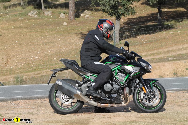 KawasakiZH2 35