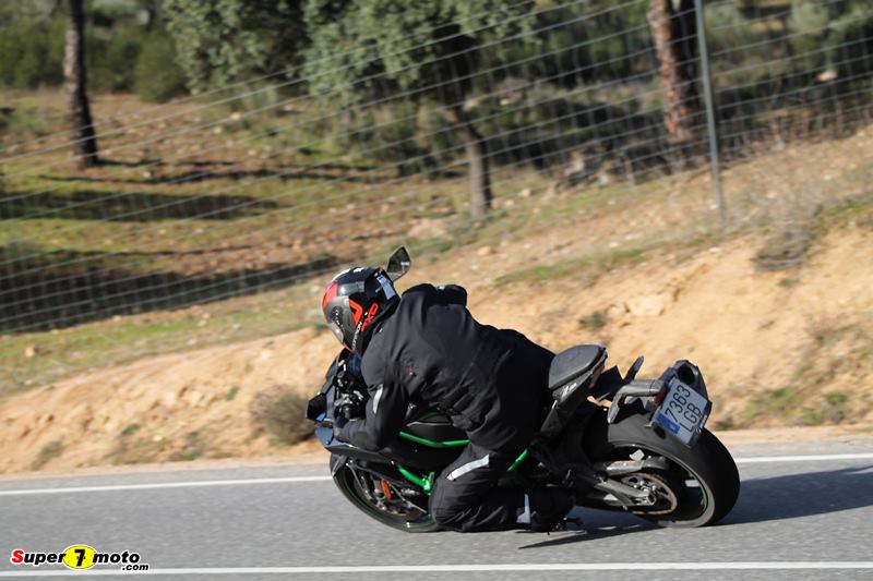KawasakiZH2 41