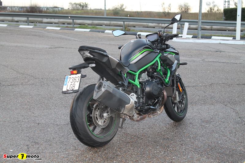KawasakiZH2 52