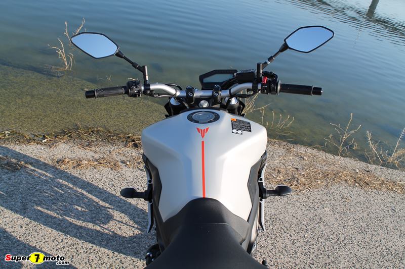 YamahaMT09 2020 14