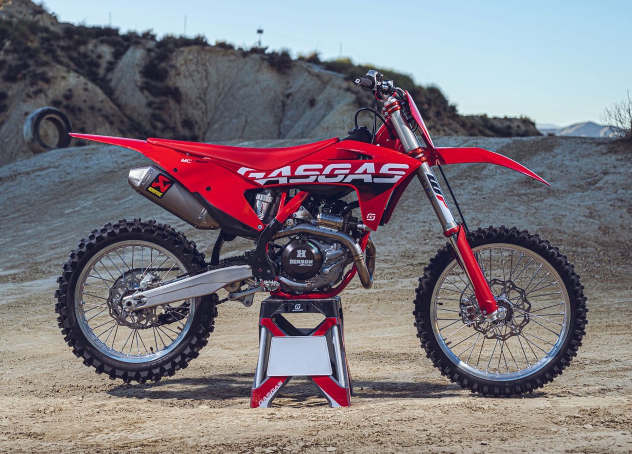 32243 Motocross MC 250F 2023 Static crop