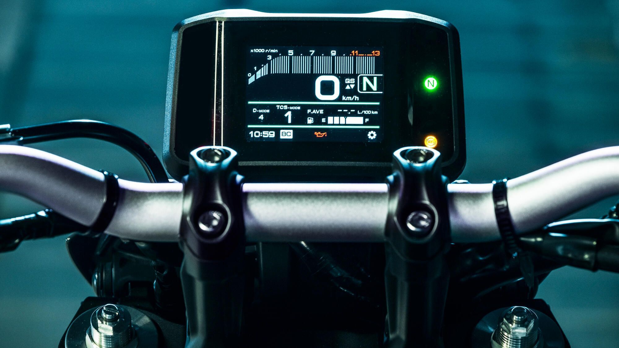 2021 Yamaha MT09 EU Detail 005 03