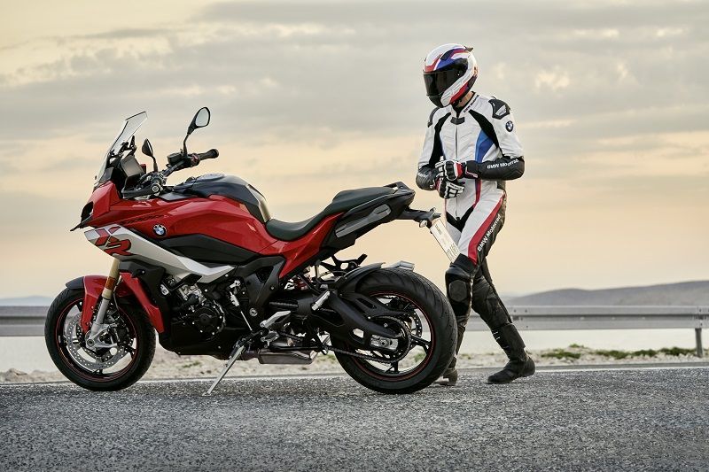 P90371819 highRes bmw s 1000 xr 11 201