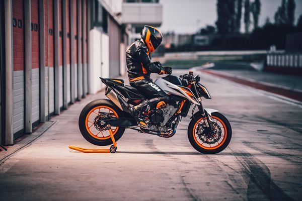 890 DUKE R PP and PW Newsletter resized