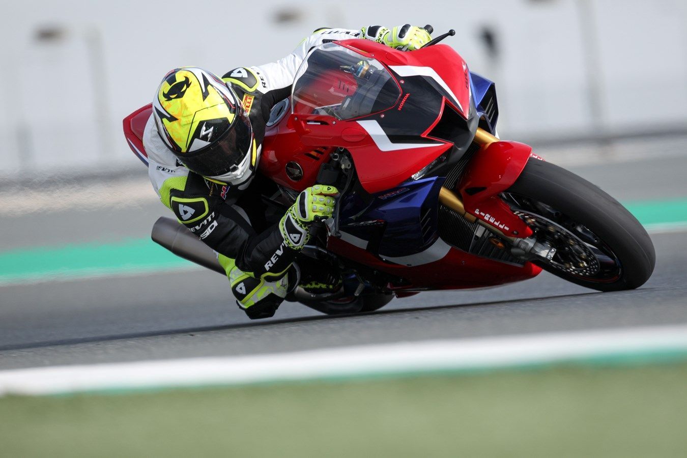 VideoBautistaHondaCBR1000RR R